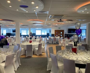 A night with adrian lewis 8 IMG 7788.jpg?w=375&h=304&scale