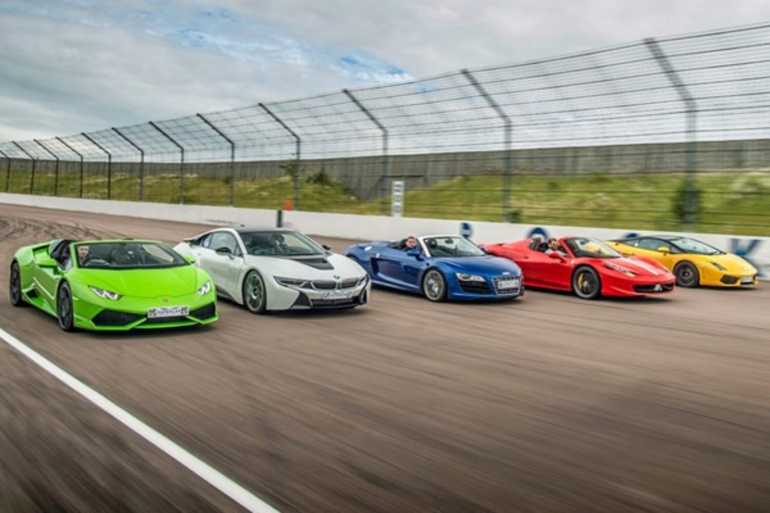 Ultimate Five Supercar Track Day 1.jpg?w=630&h=371&scale