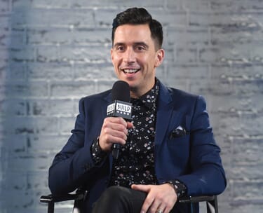 Online event: the ultimate quiz, hosted by a well-known personality! 6 Online Ultimate Quiz with Russell Kane