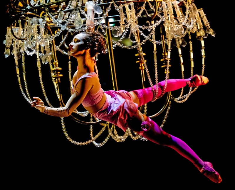Cirque du soleil: corteo 5 cirque du soleil corteo