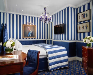 Vip london theatre break 11 The Rubens Royal Double Room scaled.jpg?w=375&h=304&scale