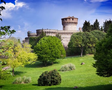 Medieval tuscany break for 4 with wine tasting 14 Canva stock Image Medieval Tuscany 2 .jpg?w=375&h=304&scale