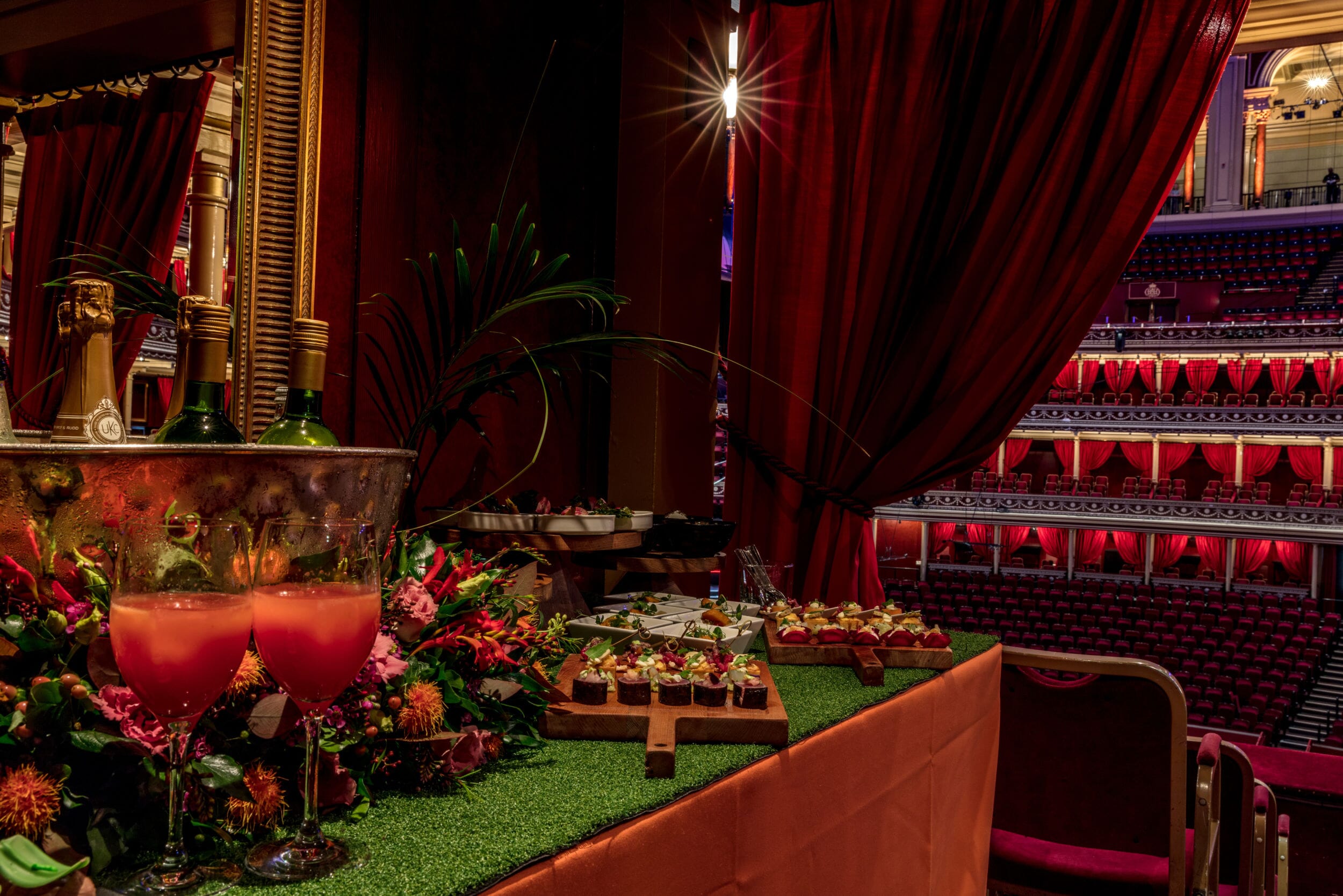 VIP Corporate Hospitality Food dining Staff Incentive Gift Travel Package Present Theatre Hotel Show Concert